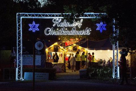 Hahndorf Christmas Market Walking Tours - Flights 0