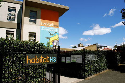 Habitat HQ - Hostel - Flights 1