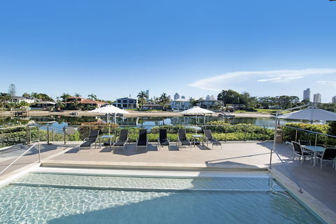 ULTIQA Freshwater Point Resort - Flights 6