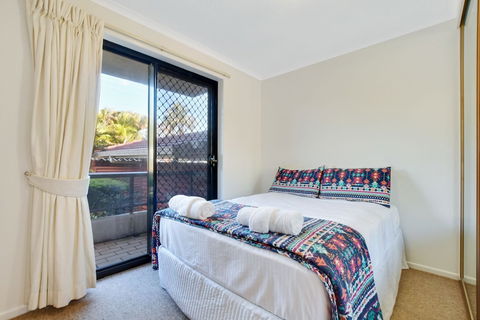 La Mer Apartments - Flights 4