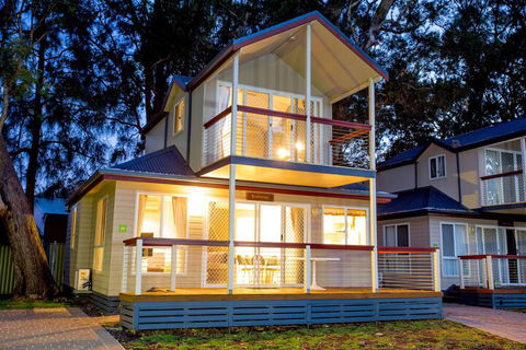 Ingenia Holidays Lake Macquarie - Flights 1