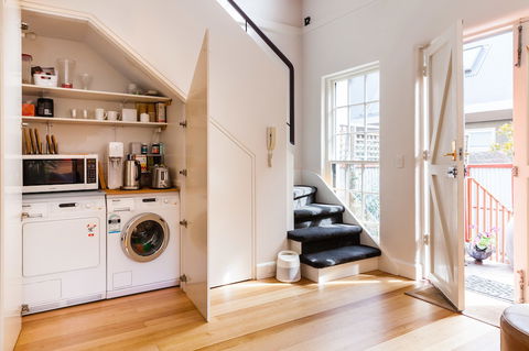 VERA, 1BDR South Melbourne Apartment - Flights 1