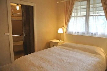 La Maisonette - Gorgeous 2 Bedroom - Flights 1