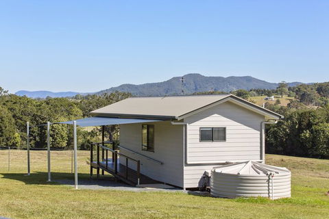 Valley Cabins By The Creek - Flights 1