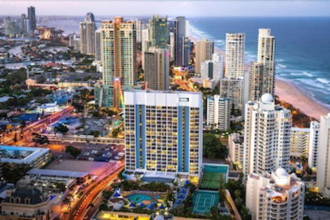 L7 Surfers Paradise Apartment - Flights 2