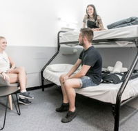 Westend Backpackers Hostel - Flights