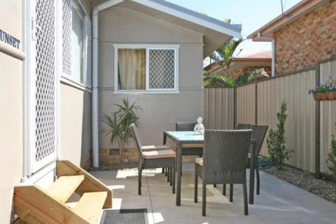 Yamba Daze Sunset Pet Friendly - Flights 5