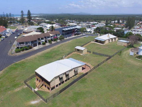 Yamba Pilot Cottage 1 Pets Welcome Close To Beach - Flights 5