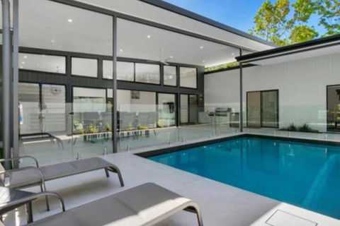 Villa Tiino Clifton Beach - Flights 7