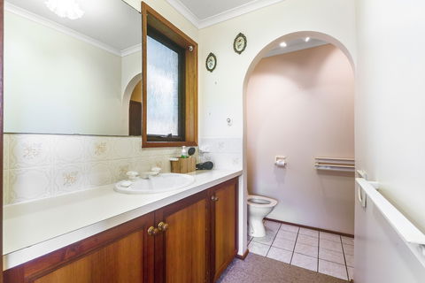 Vintage Cuddle Guest House - Flights 5