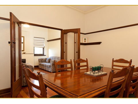 Fairholme Apartment - Flights 0