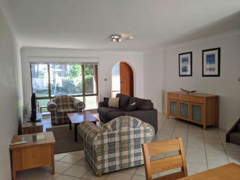 DAVIES STREET 3 / 14 MOLLYMOOK - Flights 4