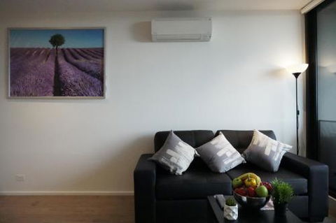 Auzzie Apartments Docklands Melbourne - Flights 4