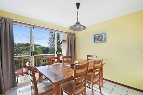 Vaai Moana - 5/10 Oriole Avenue - Flights 3
