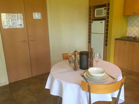 Romantic Getaway In Otway Ranges - Flights 6