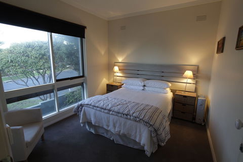 La Mer Sea View Apartment - Flights 1