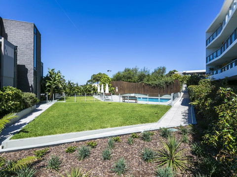 LORNE CHALET APARTMENT 11 Odyssea - Flights 4