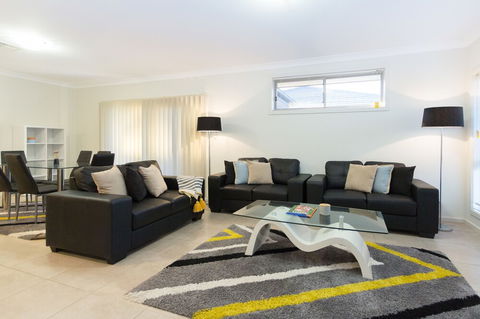 Vantage Court A Hidden Gem Of Mudgee 11 - Flights 2