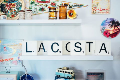 La Costa Motel - Flights 4
