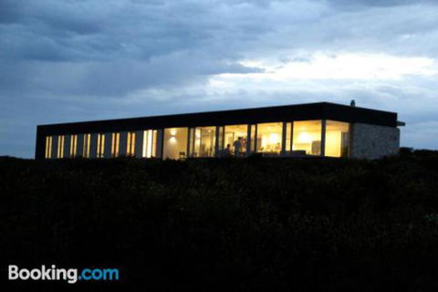 DEstrees Bay Beach House - Flights 0
