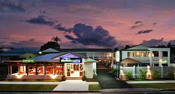 Discovery Cairns - Flights 0