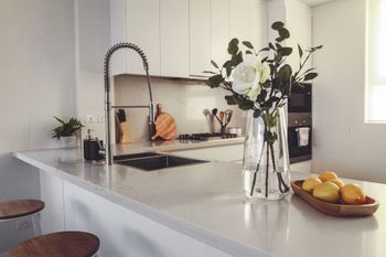 LUXURY 3 BEDROOM APARTMENT SYDNEY - Flights 3