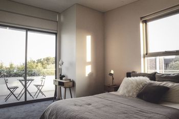 LUXURY 3 BEDROOM APARTMENT SYDNEY - Flights 6