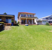 Luxury Waterfront House - Flights