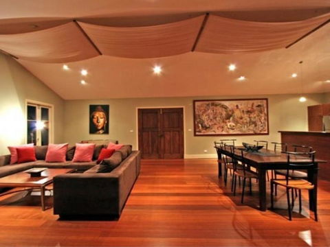 Laanecoorie Holiday House - Flights 5