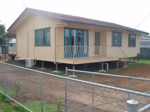 Dalby Homestyle Accommodation - Flights 2