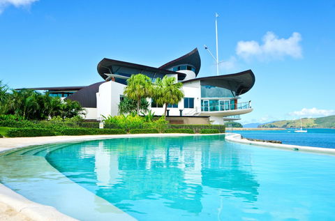 Yacht Club Villas - Flights 2