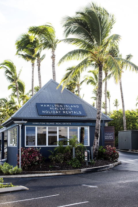Yacht Club Villas - Flights 0