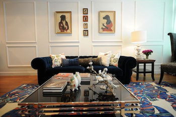 D'One Luxury Apartments - Flights 0