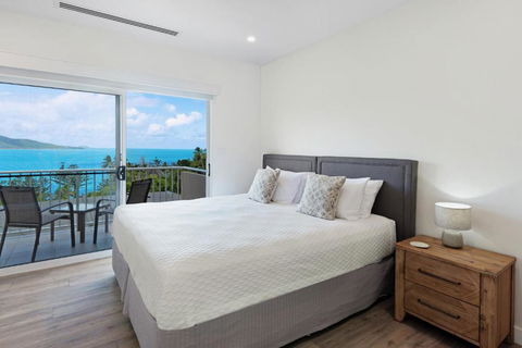 La Bella Apartments - Flights 5