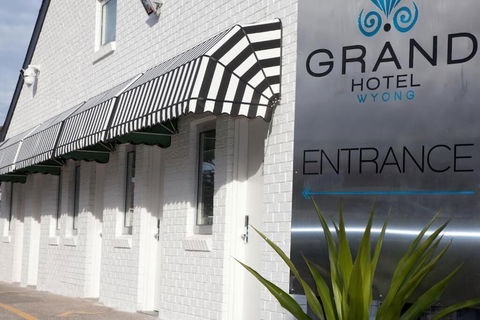 Grand Hotel Wyong - Flights 0