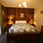 Halls Gap Log Cabins - Flights 0