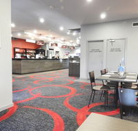 Drouin Family Hotel - Flights