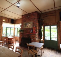 The Blue Duck Inn Hotel Pub - Flights
