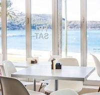 Beach House Balmoral Restaurant  Cafe - Flights