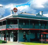 The Oriental Hotel Tumut - Flights