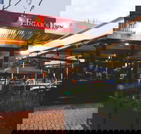 Edgars Inn - Flights