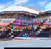 Old Sydney Hotel - Maryborough - Flights