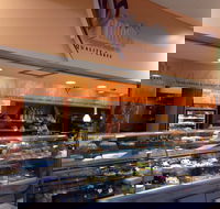 McIntosh's Quality Cakes - Flights