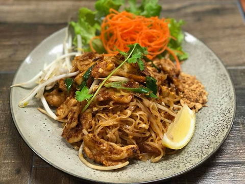I Am Thai - Flights 0