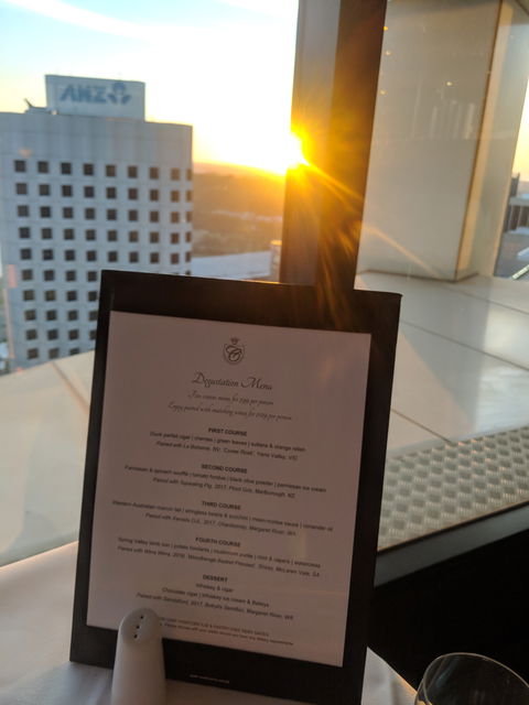 C Restaurant - Flights 27