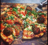 Amigo's Pizzeria - Flights