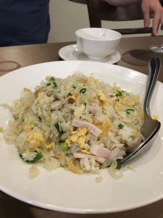 HAOZ Chinese Restaurant - Flights 0