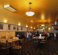 Carrollee Hotel - Flights