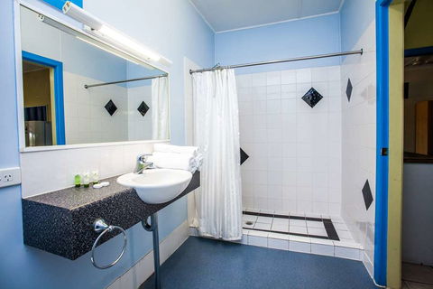 Darra Motel And Conference Centre - Flights 10