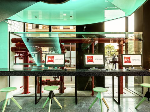 Ibis Adelaide - Flights 3